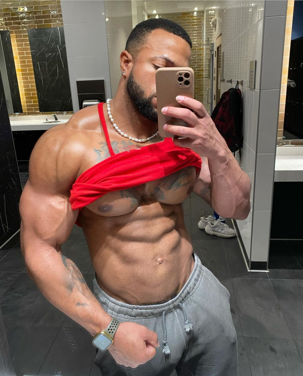 Red "GRIND" Stringer Tank Top image 2